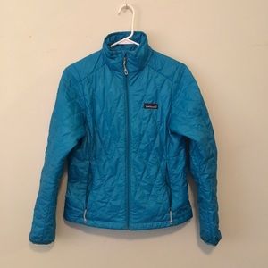 Patagonia insulated light weight jacket